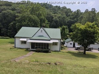 3261 Little Sandy Road Elkview, WV 25071 - Photo 4 of 26 Gallery Image 4