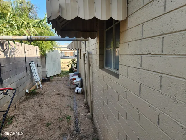 a view of a outdoor space