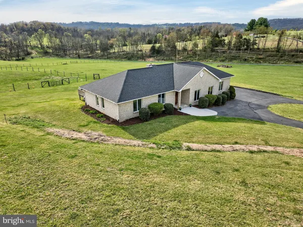 $699,000 | 363 Davis Lane, New Market, VA 22844