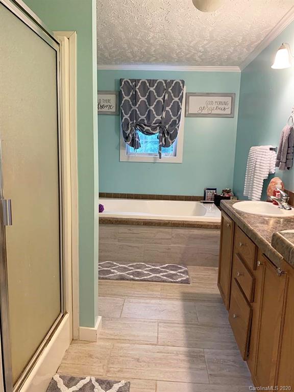 2632 Beaverdam Road Canton, NC 28716 - Photo 9 of 18