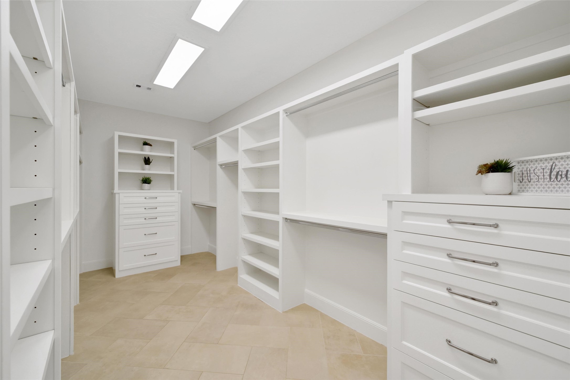 20730 Windrose Bend Drive Spring, TX 77379 - Photo 29 of 50 a view of an empty walk in closet