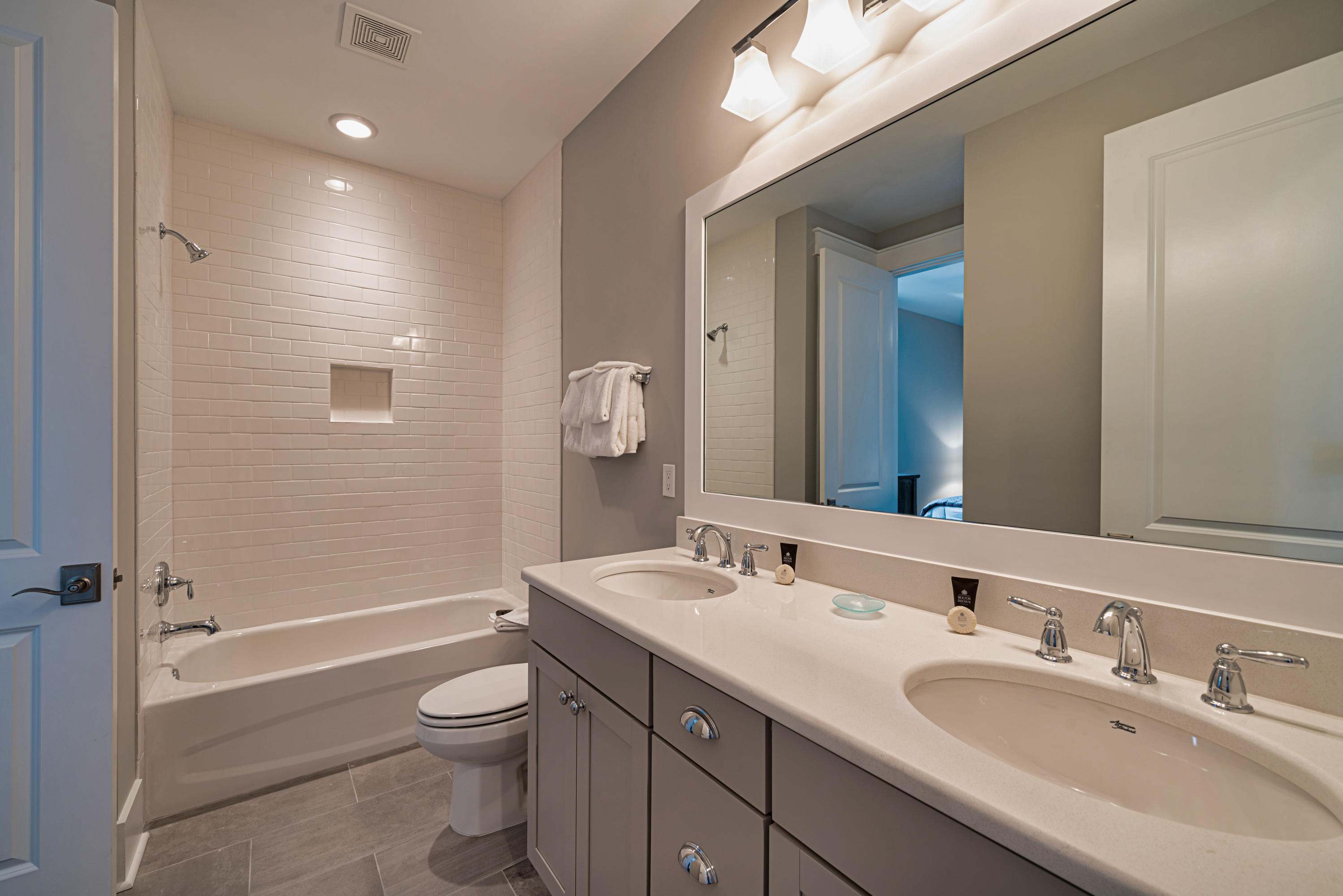 23 Prairie Pass Santa Rosa Beach, FL 32459 - Photo 2 of 70 BATHROOM2