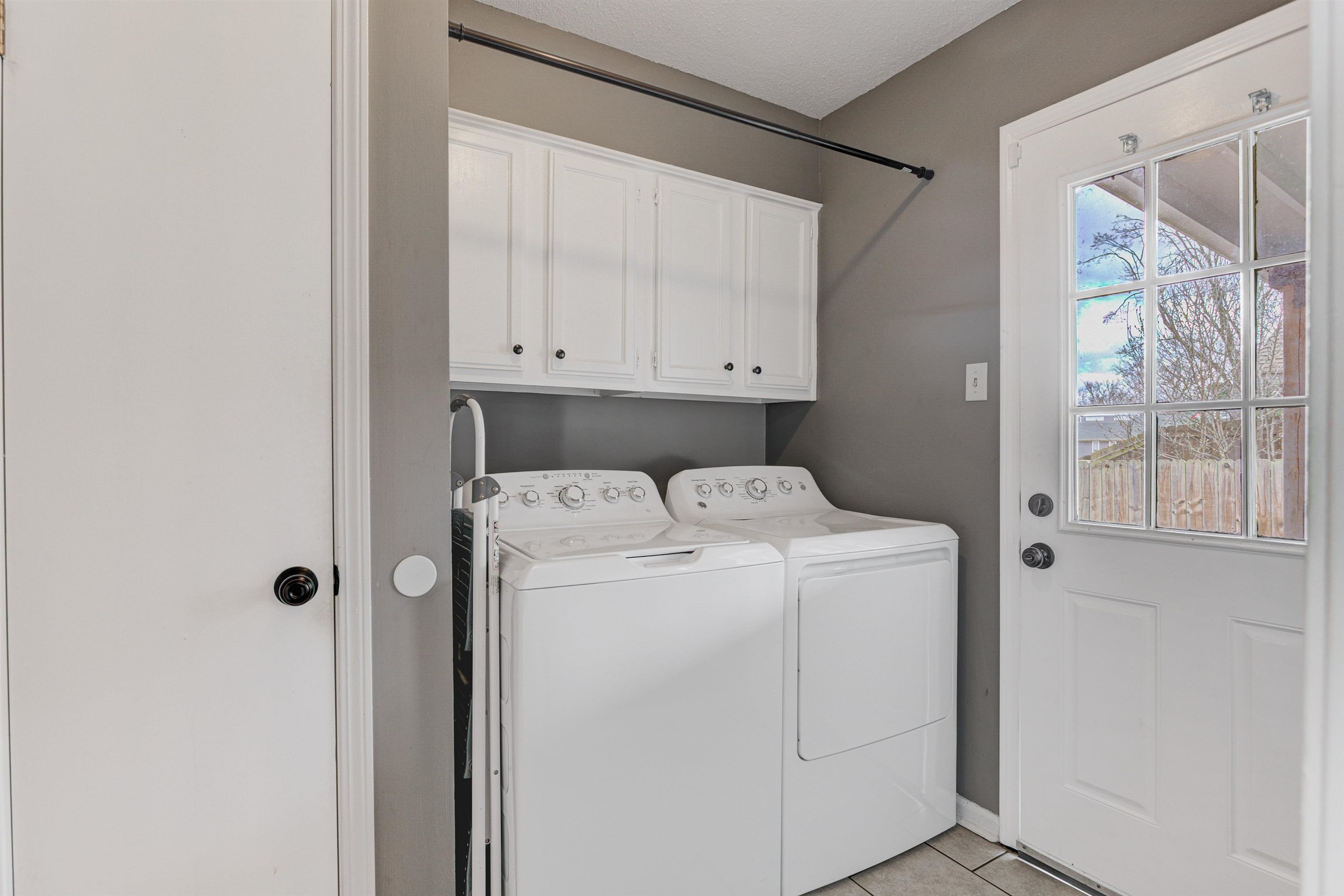 3224 Court Street Bartlett, TN 38134 - Photo 20 of 23 a utility room with dryer and washer