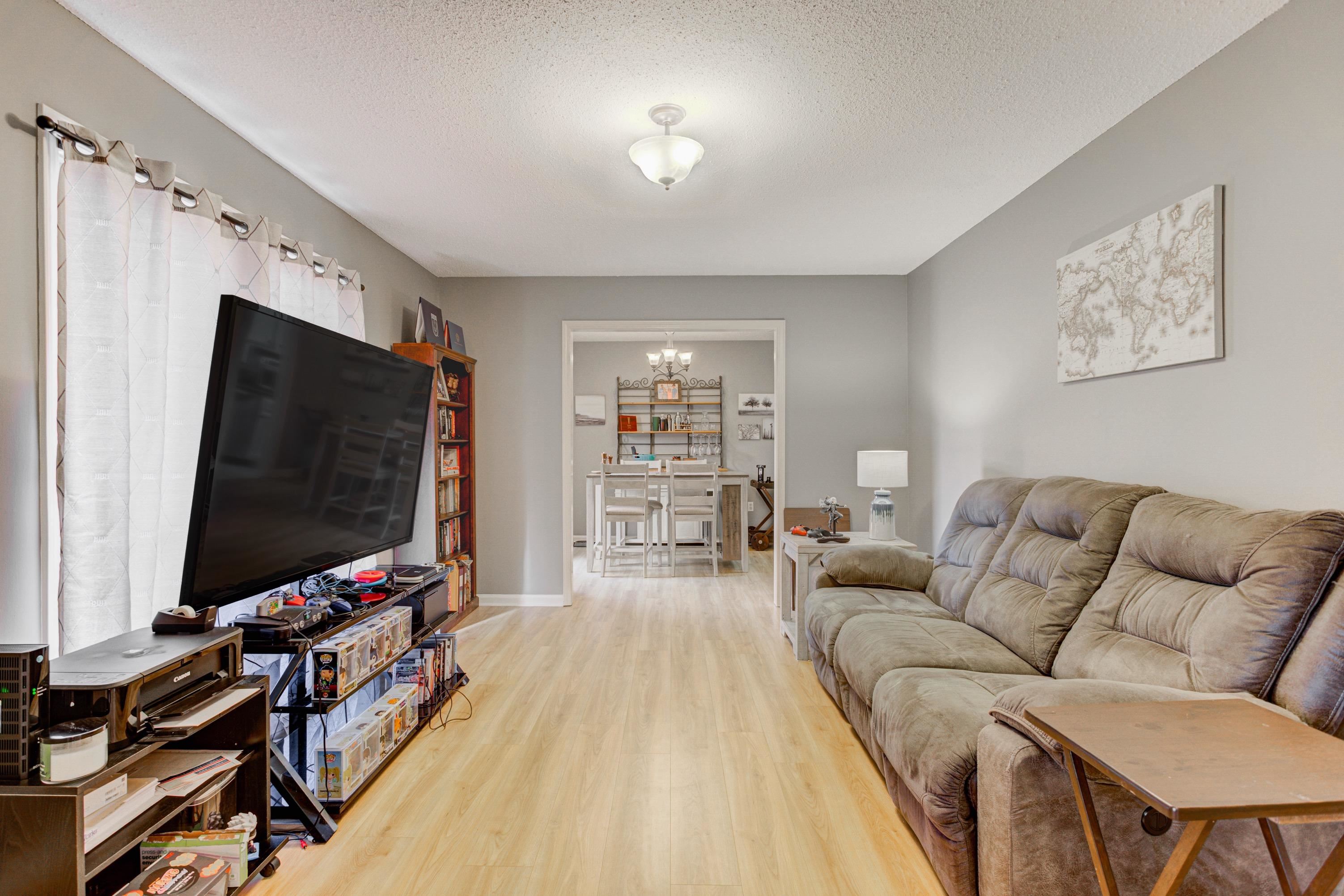 3224 Court Street Bartlett, TN 38134 - Photo 3 of 23 a living room with furniture and a flat screen tv