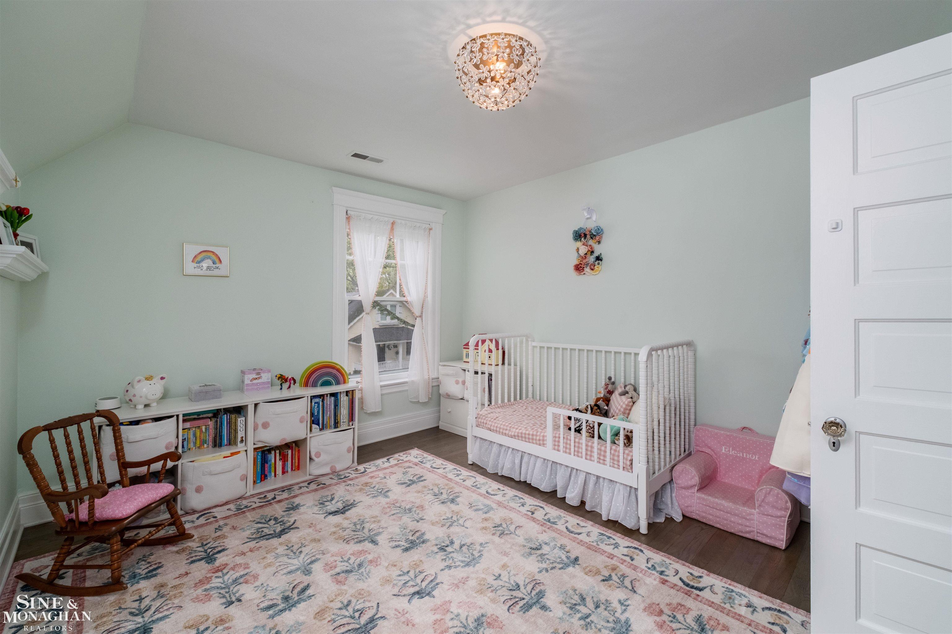 65 Mapleton Road Grosse Pointe Farms, MI 48236 - Photo 23 of 35