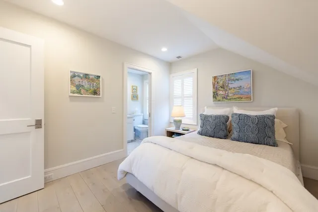 $26,000 | 12 East Lincoln Avenue, Nantucket, MA 02554