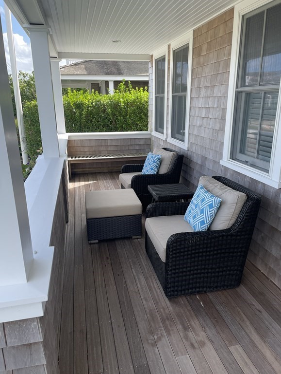 12 East Lincoln Avenue Nantucket, MA 02554 - Photo 20 of 27