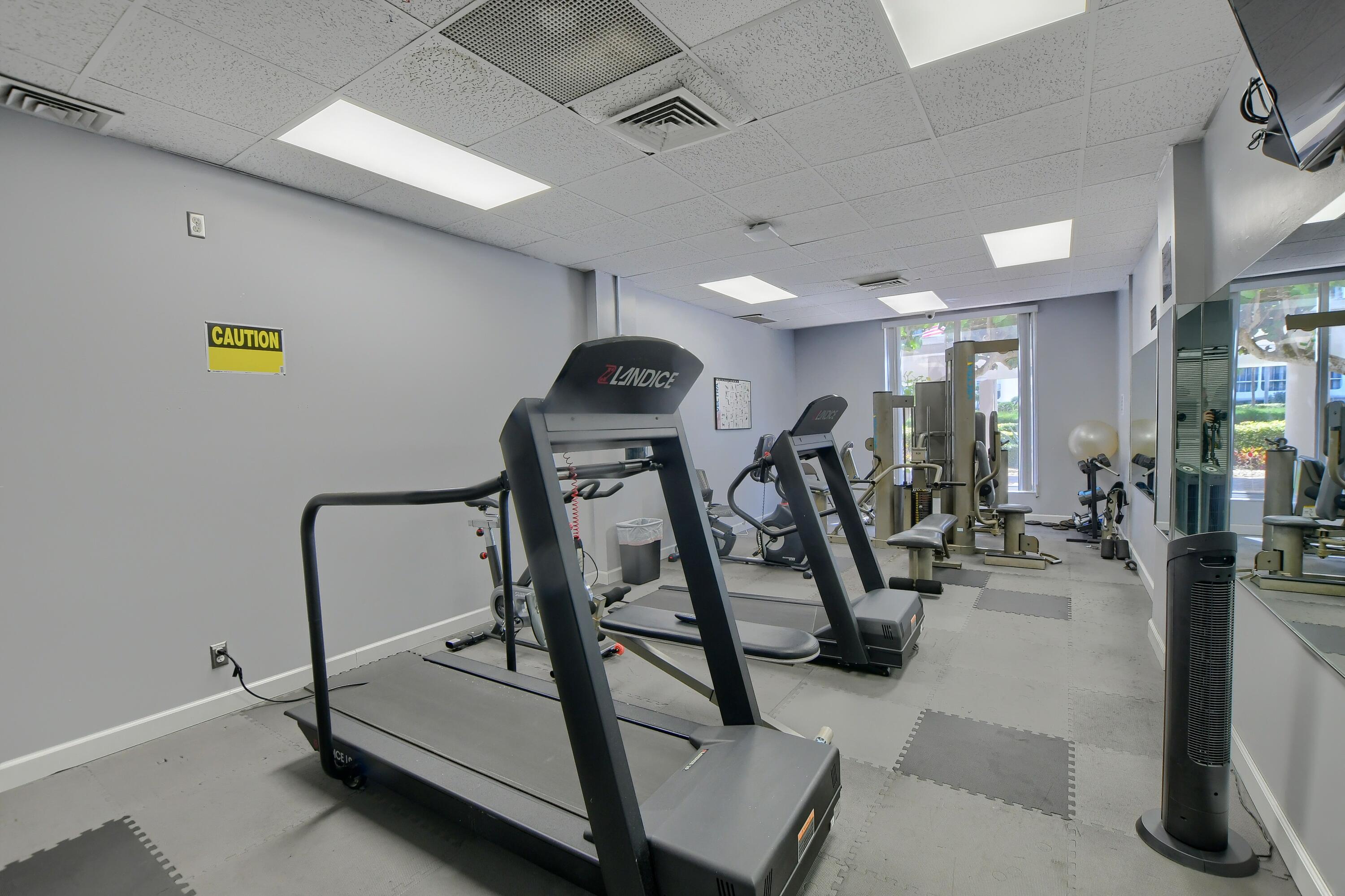 2851 South Ocean Boulevard, Unit 1B Boca Raton, FL 33432 - Photo 41 of 51 41_49_ebf_4368-hdr(5)
