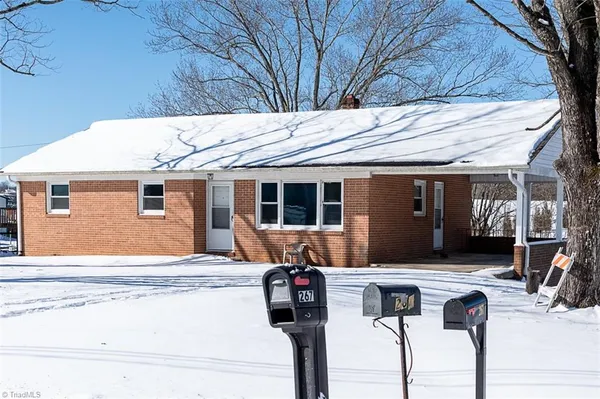 $175,000 | 264 Airview Drive, Mount Airy, NC 27030