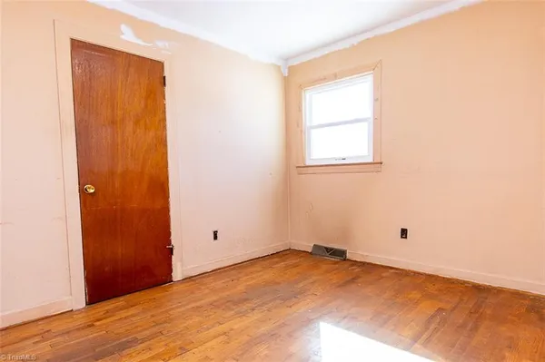 $175,000 | 264 Airview Drive, Mount Airy, NC 27030