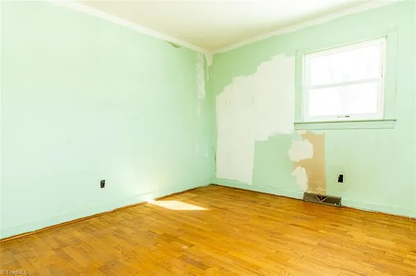 $175,000 | 264 Airview Drive, Mount Airy, NC 27030