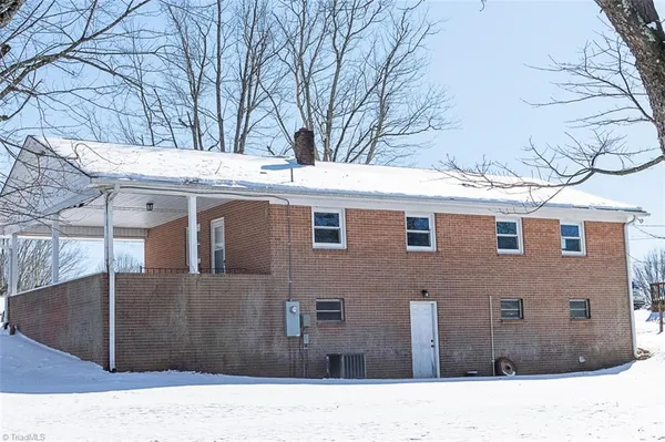 $175,000 | 264 Airview Drive, Mount Airy, NC 27030