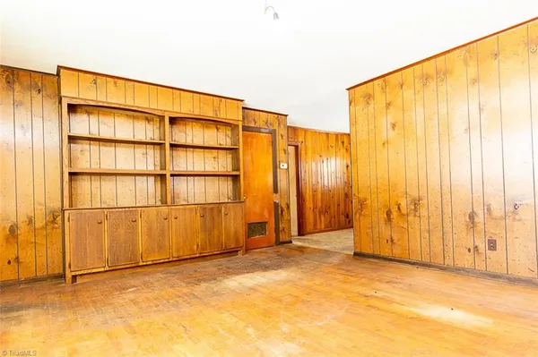 $175,000 | 264 Airview Drive, Mount Airy, NC 27030