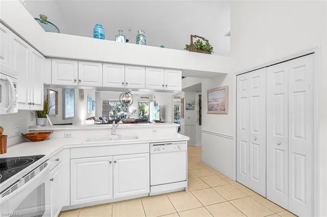 $2,200 | 26670 Rosewood Pointe Drive, Unit 203, Bonita Springs, FL 34135