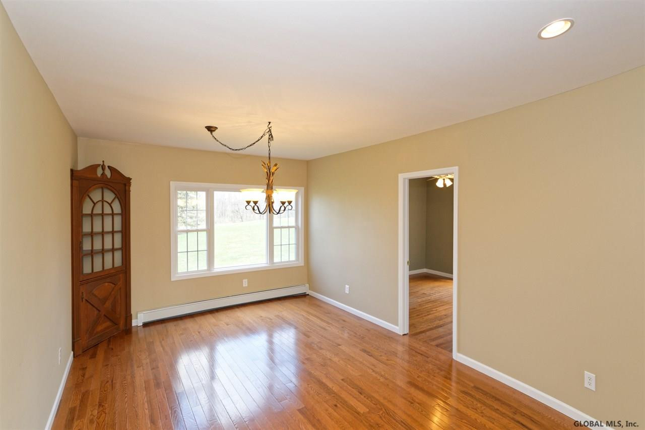 2332 River Road Melrose, NY 12121 - Photo 11 of 67 Photo 12