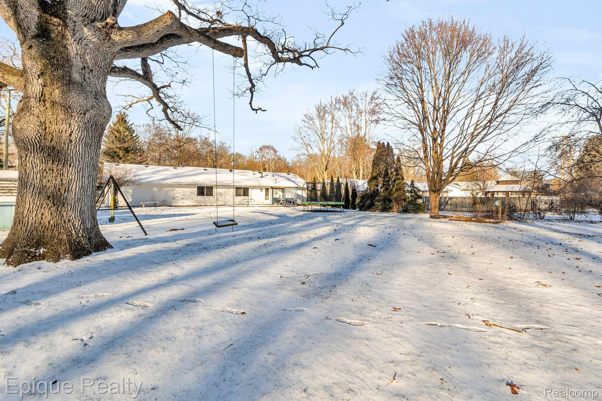 3712 State Road Fort Gratiot, MI 48059 - Photo 22 of 24