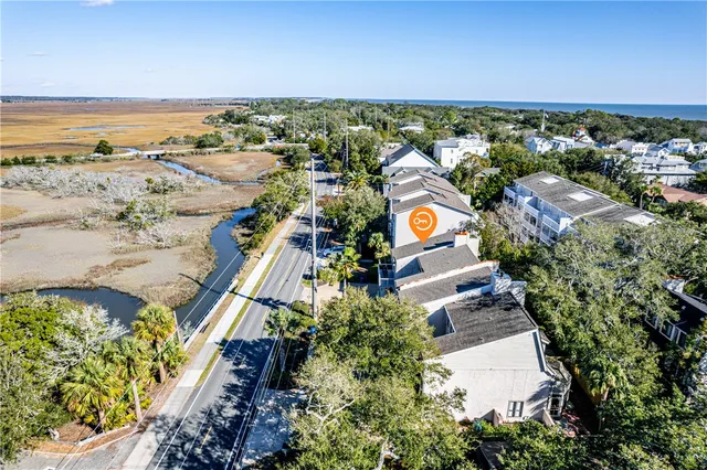 $1,070,000 | 1528 Ocean Boulevard, St. Simons Island, GA 31522