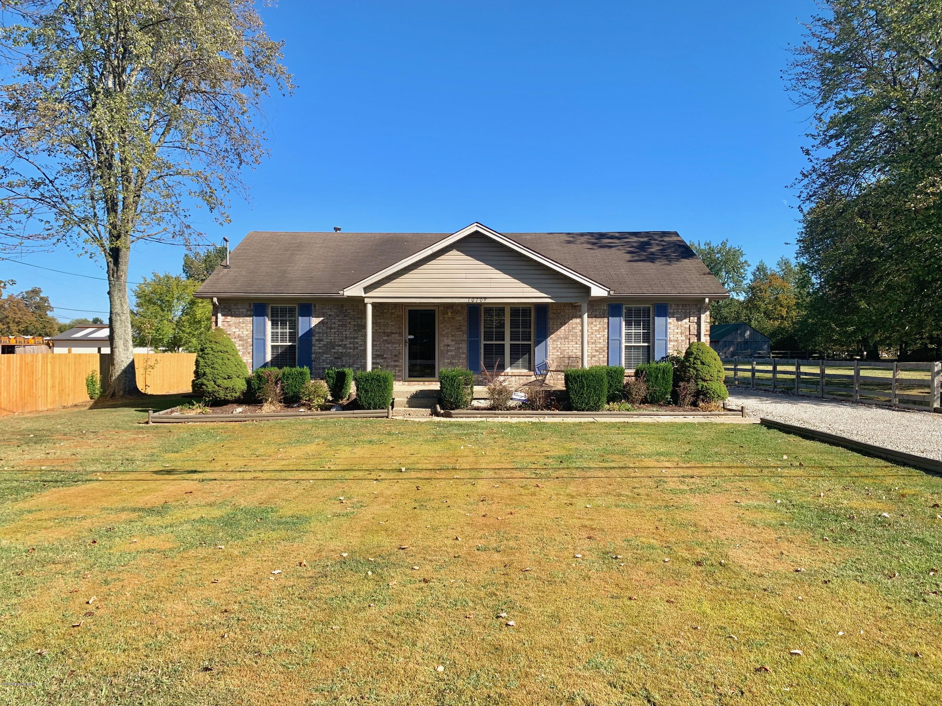10709 Blue Lick Road Louisville, KY 40229 - Photo 2 of 44 BlueLick front