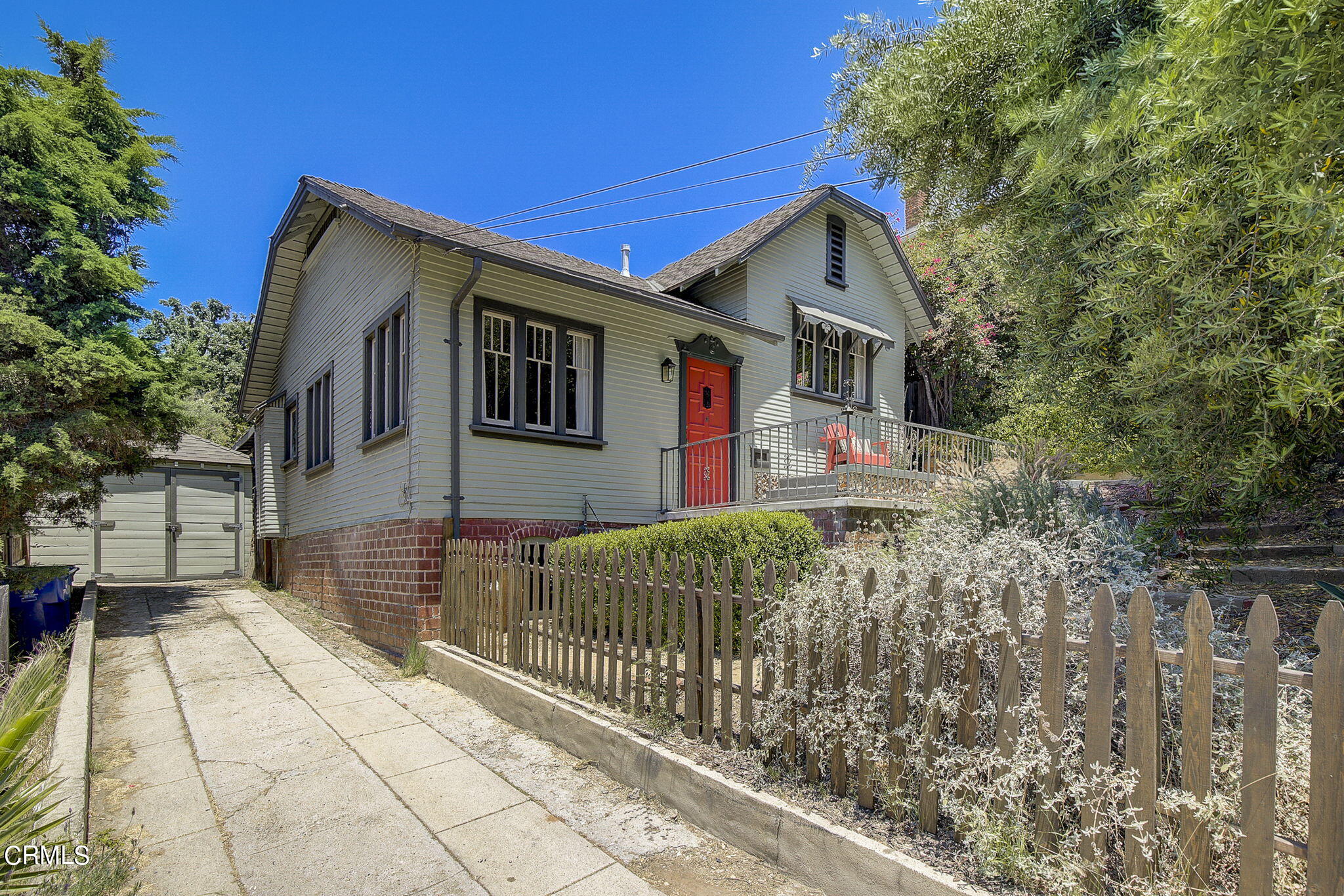6201 Oak Crest Way Los Angeles, CA 90042 - Photo 1 of 37 26-web-or-mls-Oak Crest Way-007