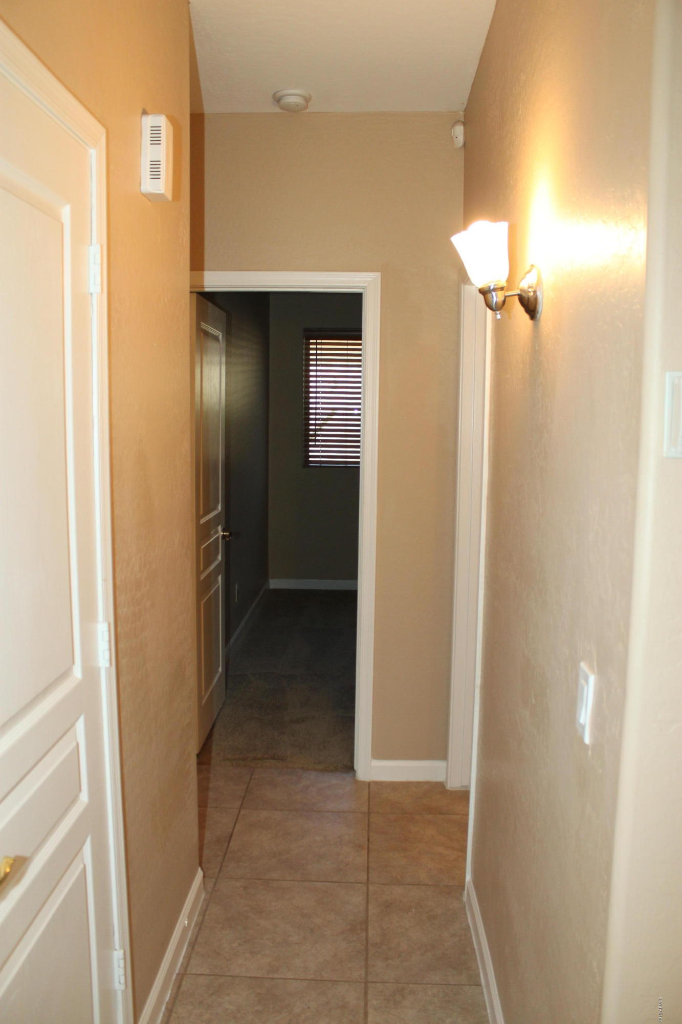 2340 West Alta Vista Road Phoenix, AZ 85041 - Photo 8 of 28 IMG_0216