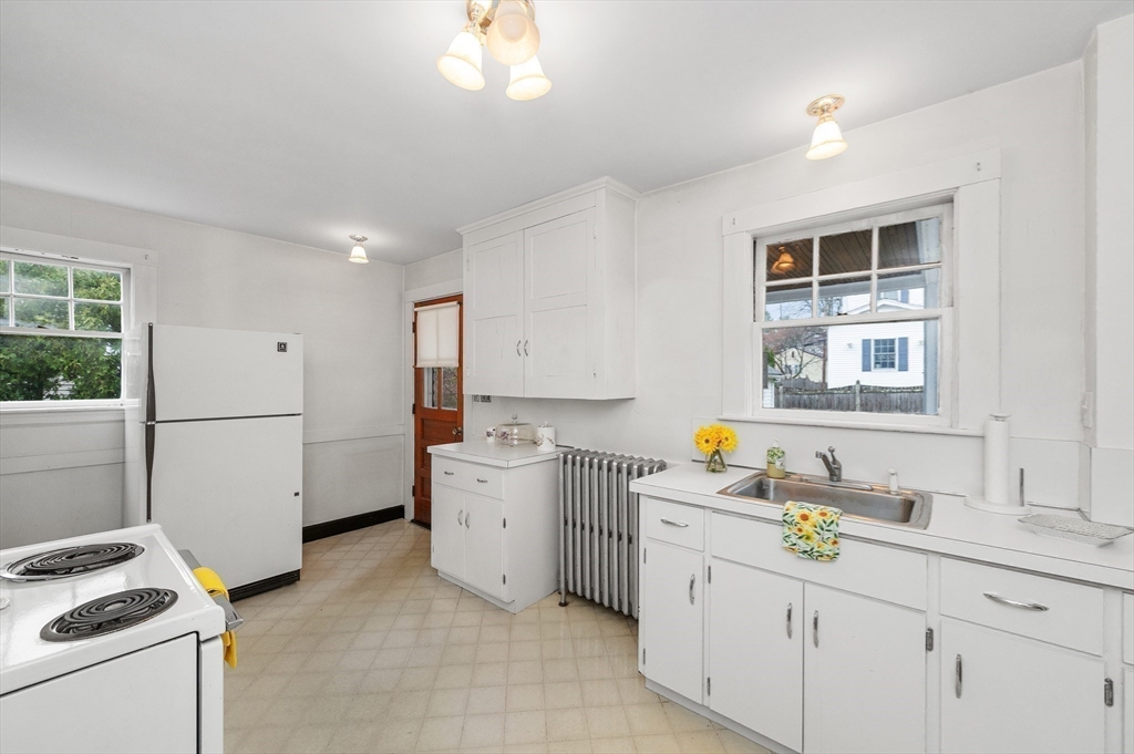 10 Allen Road Winchester, MA 01890 - Photo 12 of 23 Gallery Image 12