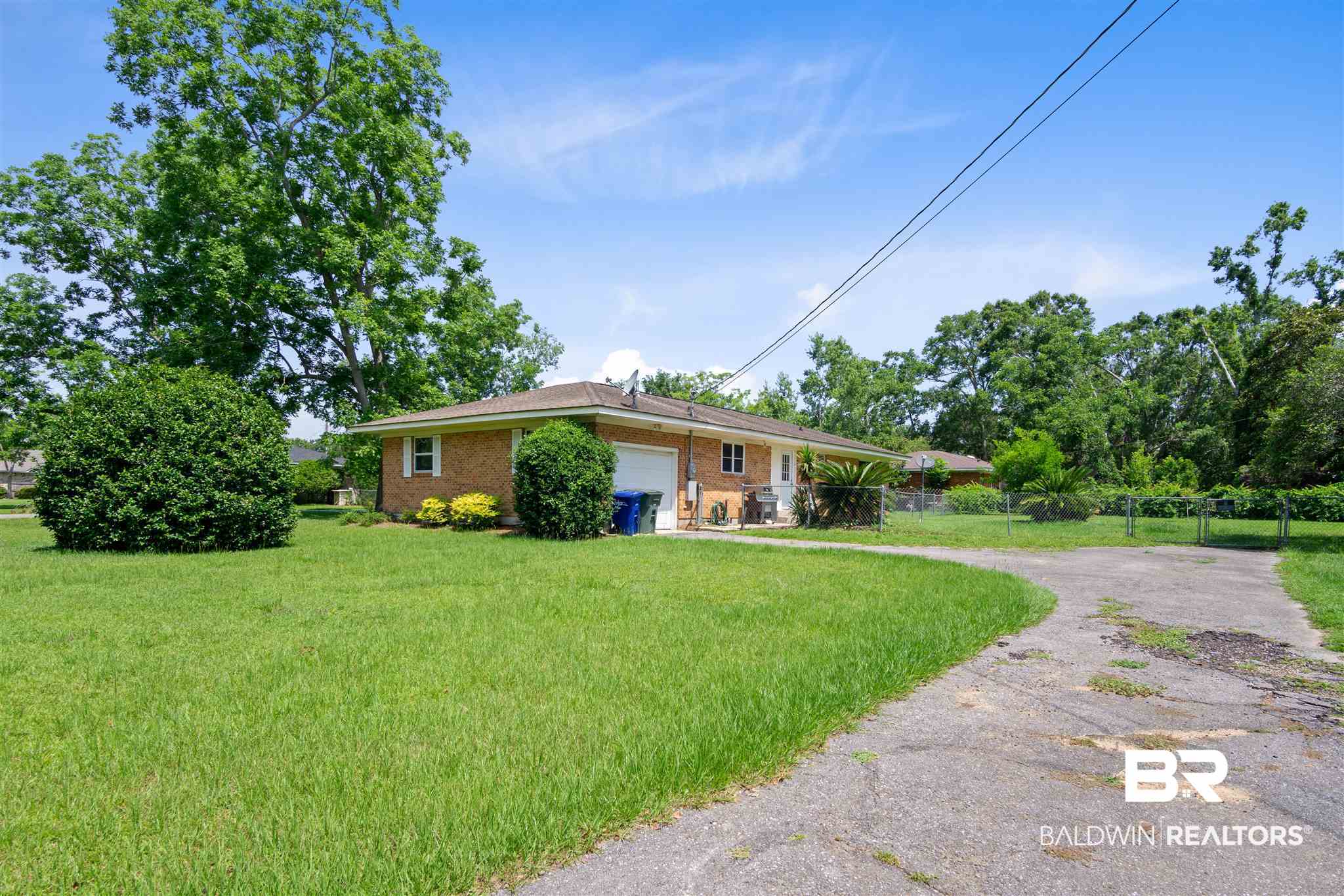 211 South Stuart Street Foley, AL 36535 - Photo 17 of 18