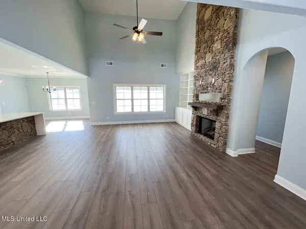 $551,000 | 206 Poplar Lane, Holly Springs, MS 38635