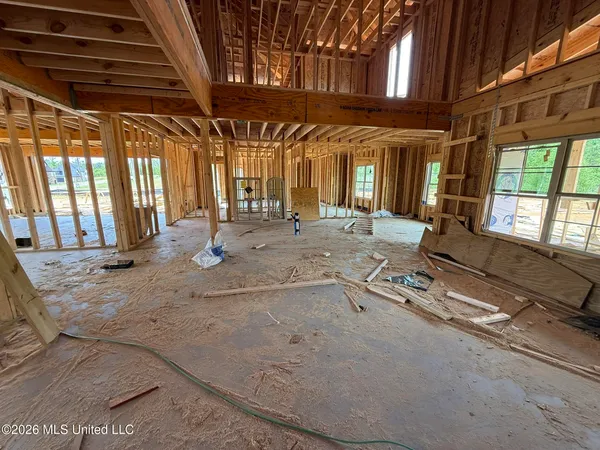$551,000 | 206 Poplar Lane, Holly Springs, MS 38635