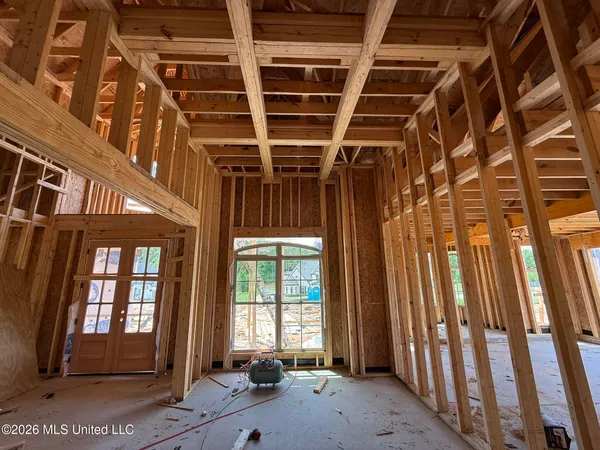 $551,000 | 206 Poplar Lane, Holly Springs, MS 38635