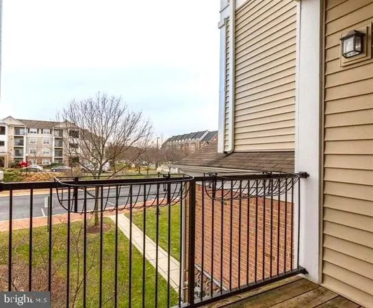 $1,700 | 19601 Galway Bay Circle, Unit 202, Germantown, MD 20874