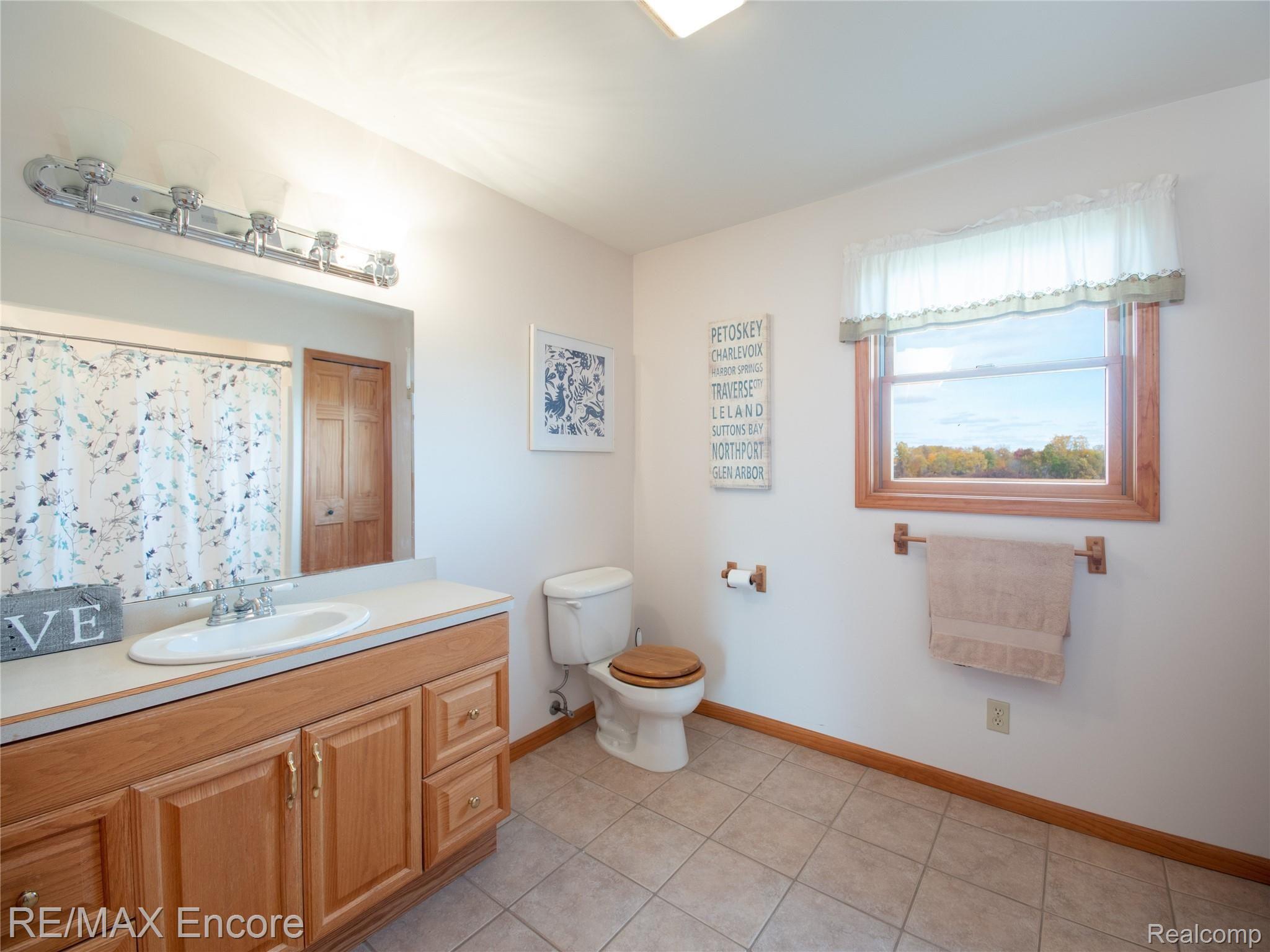 4815 Shoemaker Road Almont, MI 48003 - Photo 28 of 37 Spacious Full Second Bath