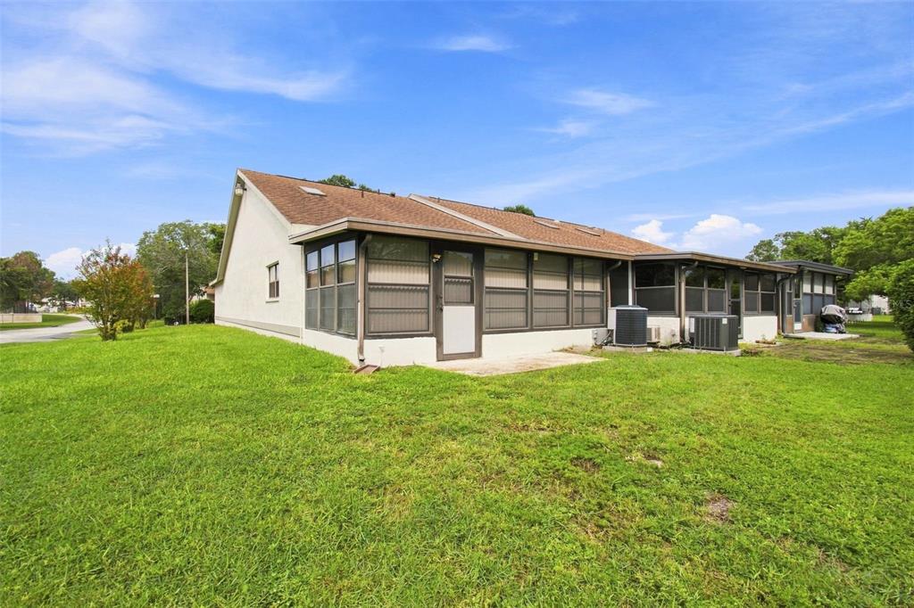 11712 Spring Tree Lane Port Richey, FL 34668 - Photo 48 of 78 Gallery Image 48