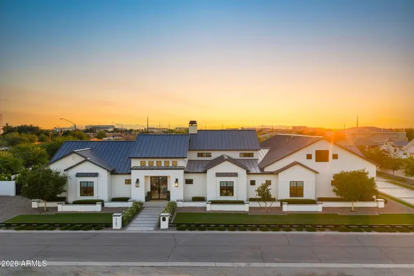 $6,795,000 | 3182 South Penrose Court, Gilbert, AZ 85295