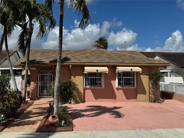$4,000 | 14325 Southwest 11th Terrace, Miami, FL 33184