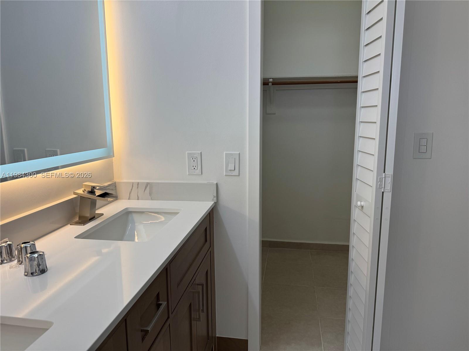 14325 Southwest 11th Terrace Miami, FL 33184 - Photo 17 of 21