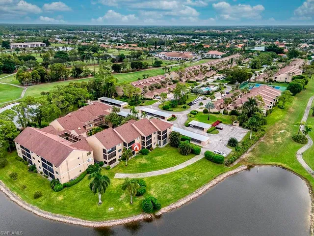 $375,000 | 5250 Fox Hollow Drive, Unit 522, Naples, FL 34104