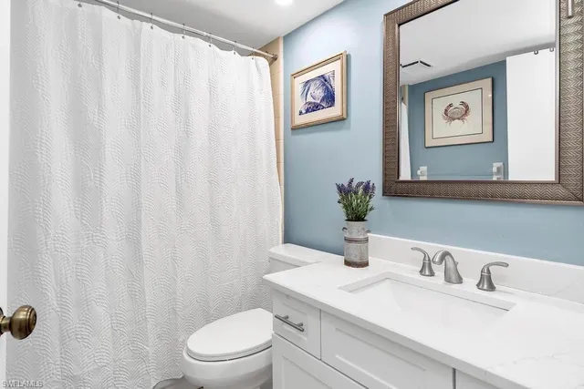 $375,000 | 5250 Fox Hollow Drive, Unit 522, Naples, FL 34104