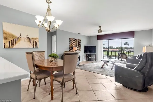 $375,000 | 5250 Fox Hollow Drive, Unit 522, Naples, FL 34104