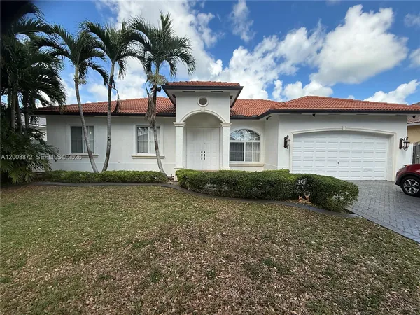 $3,700 | 17460 Northwest 89th Avenue, Hialeah, FL 33018