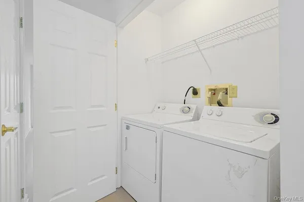 $450,000 | 105 Sutton Drive, Unit 105, Mount Kisco, NY 10549