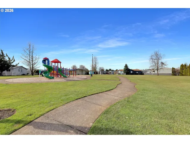 $190,000 | 1699 North Terry Street, Unit 244, Eugene, OR 97402