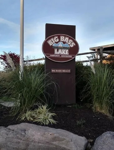 a view of a pathway of a building