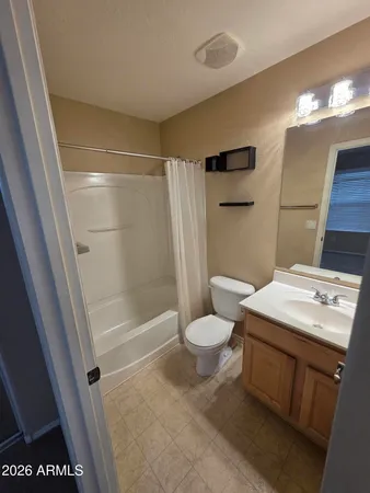 $2,000 | 942 West Aspen Way, Gilbert, AZ 85233