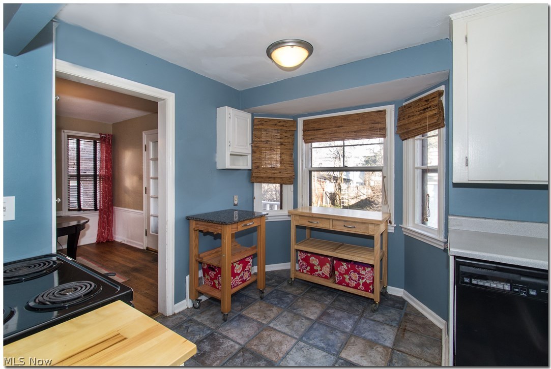 3537 Boynton Road Cleveland Heights, OH 44121 - Photo 11 of 22