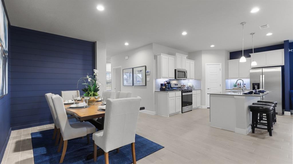 127 Castell Court Rhome, TX 76078 - Photo 8 of 35