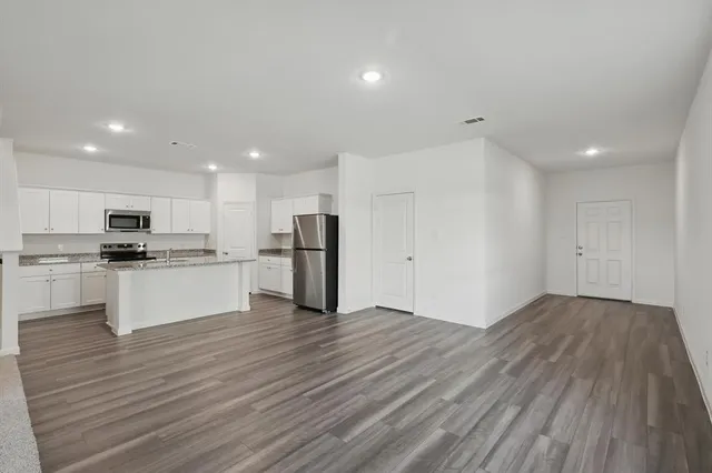 $2,675 | 5934 Sahara Drive, Forney, TX 75126