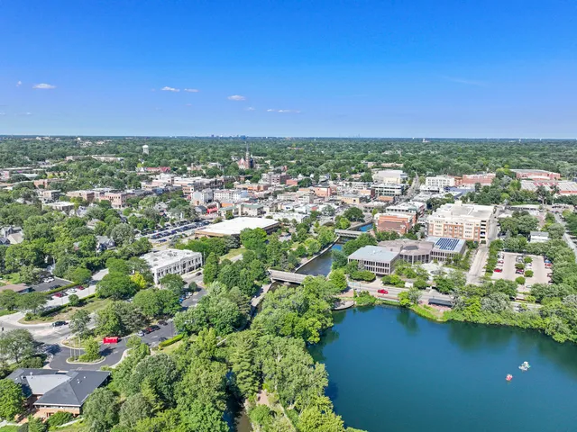 $3,000,000 | 107 South Webster Street, Naperville, IL 60540