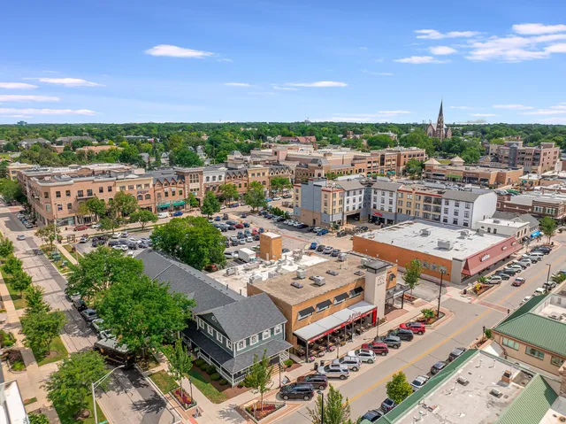 $3,000,000 | 107 South Webster Street, Naperville, IL 60540