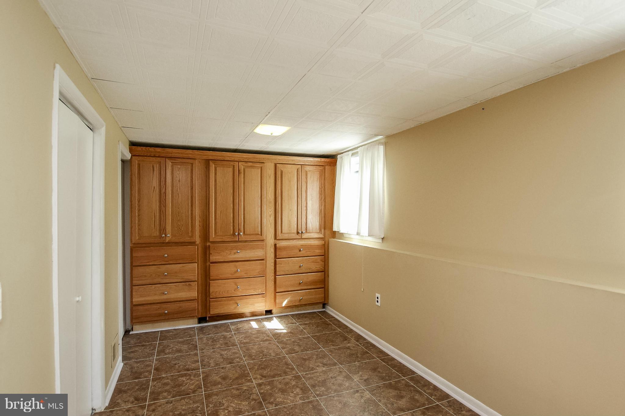 408 Grove Ridge Court Linthicum, MD 21090 - Photo 23 of 30 Bedroom