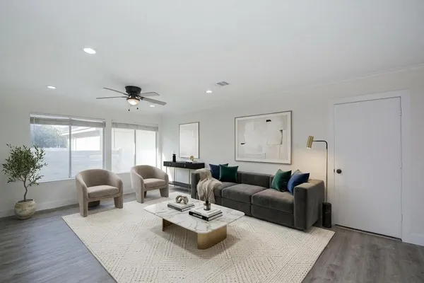 $1,999 | 9603 Farrell Drive, Houston, TX 77070